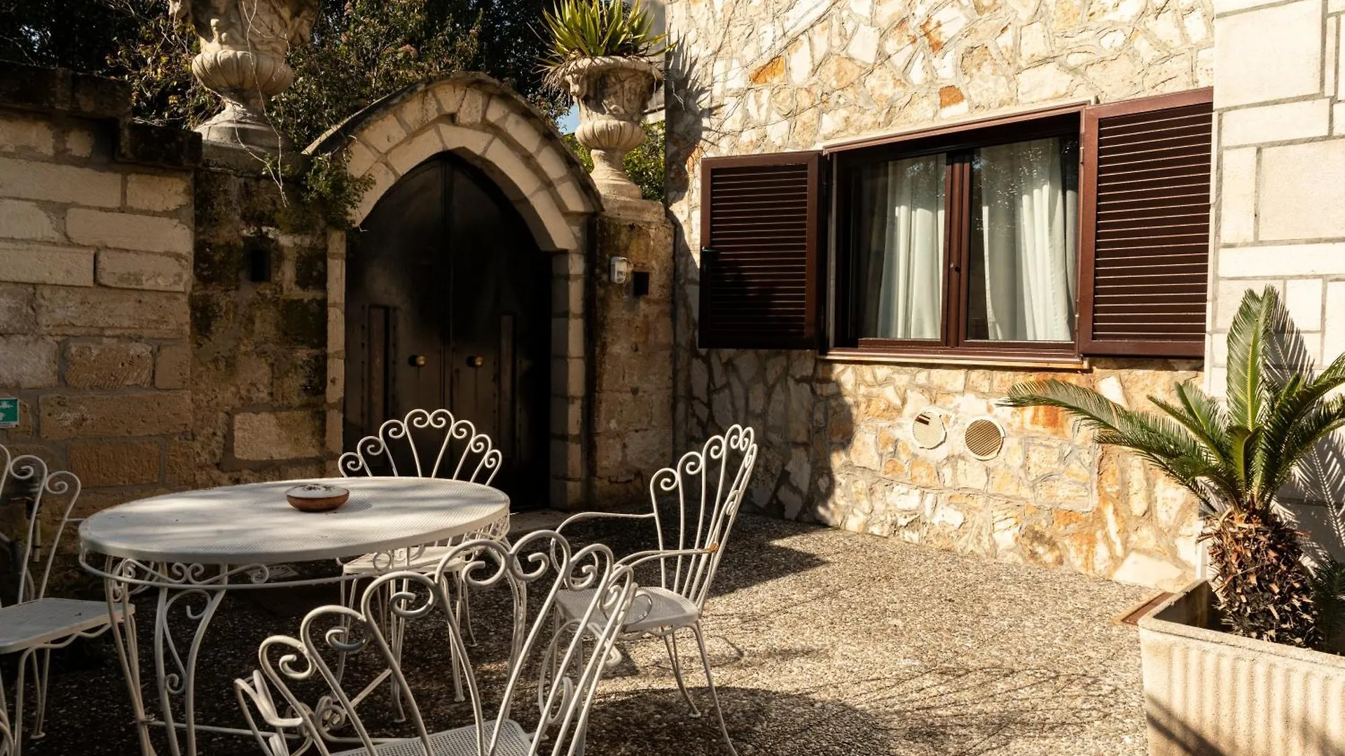 Dimora San Bartolomeo Villa Bari 0*,  Italy